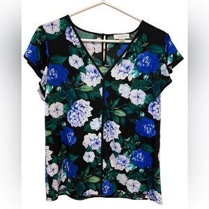 EUC Calvin Klein floral top